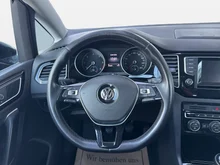 VW Golf Sportsvan Highline BMT TDI in deepblack perleffekt