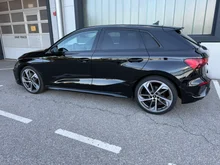 Audi A3 Sportback 35 TDI S line exterieur in 0E Mythosschwarz Metallic