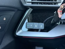 Audi A3 Sportback 35 TDI S line exterieur in 0E Mythosschwarz Metallic