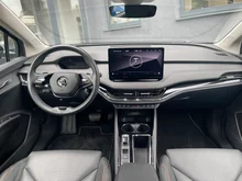 Škoda Enyaq 60 in Black-Magic Perleff.