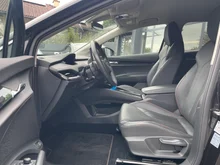 Škoda Enyaq 60 in Black-Magic Perleff.