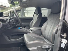 Škoda Enyaq 60 in Black-Magic Perleff.