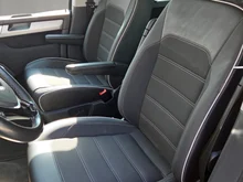 VW Multivan Edition TDI 4MOTION in indiumgrau metallic / Dach schwarz