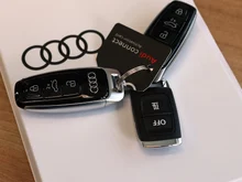 Thumbnail-Foto von Fahrzeug