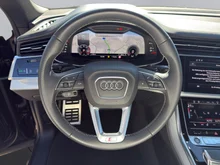 Audi Q8 50 TDI quattro in Mythosschwarz Metallic