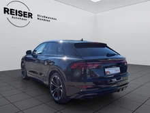 Audi Q8 50 TDI quattro in Mythosschwarz Metallic