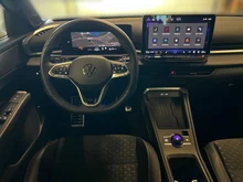 VW T-Roc R-Line eTSI DSG in Pure White