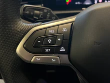 VW T-Roc R-Line eTSI DSG in Pure White