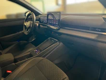 VW T-Roc R-Line eTSI DSG in Pure White