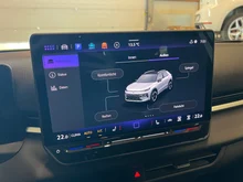 VW T-Roc R-Line eTSI DSG in Pure White