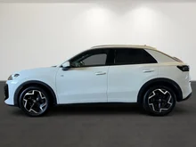 VW T-Roc R-Line eTSI DSG in Pure White