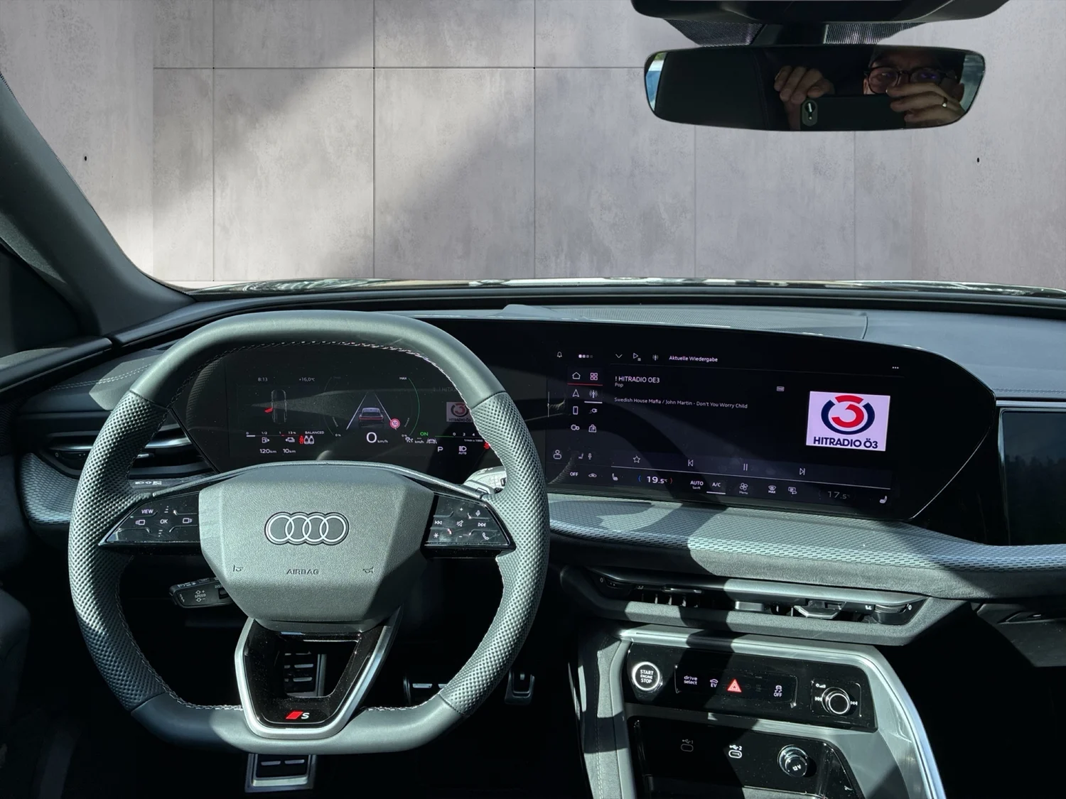 Bild eines Audi Q5 Sportback e-hybrid quattro 270 KW