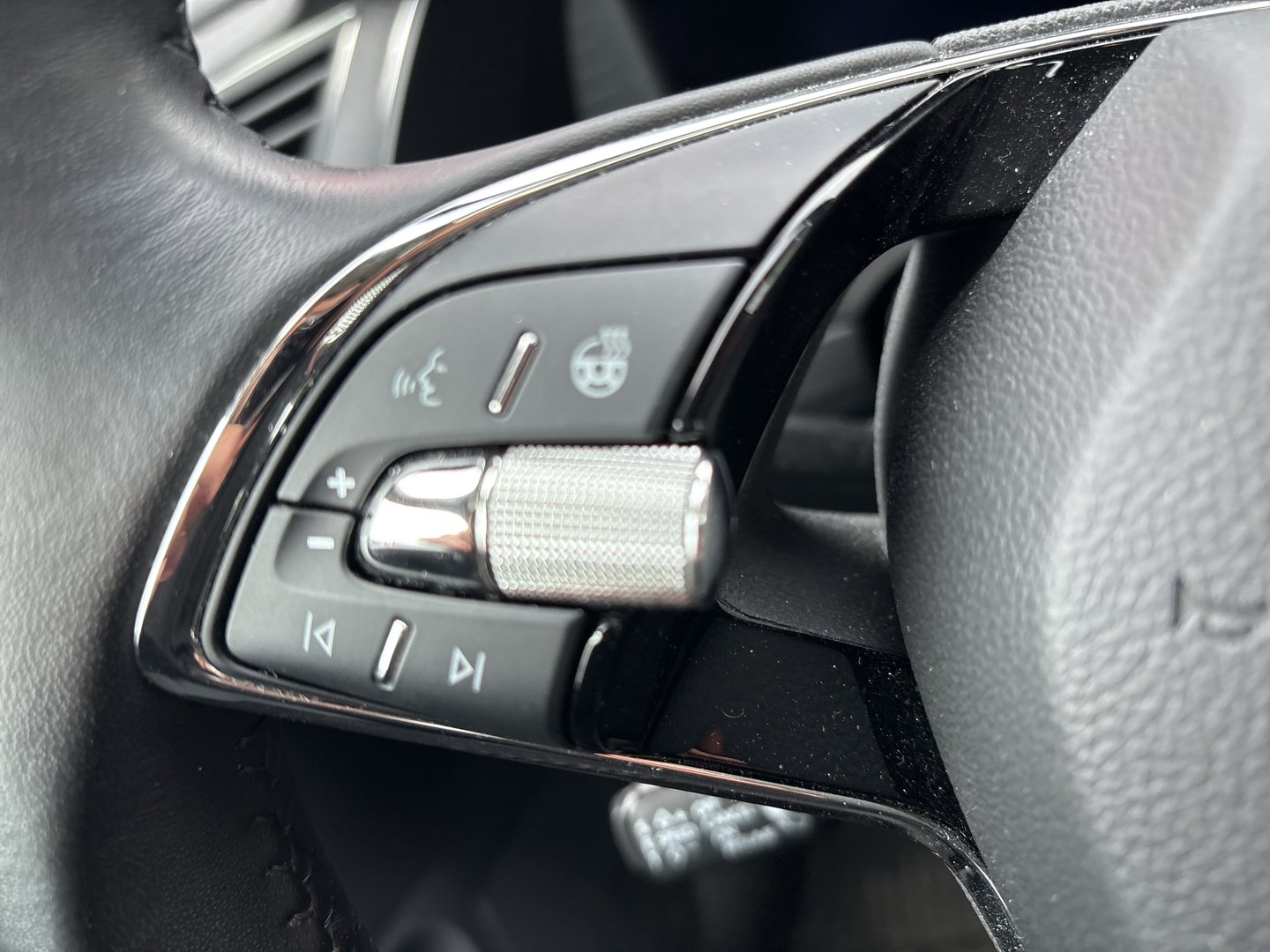 Škoda SUPERB Combi Style TDI | Bild 10 von 20