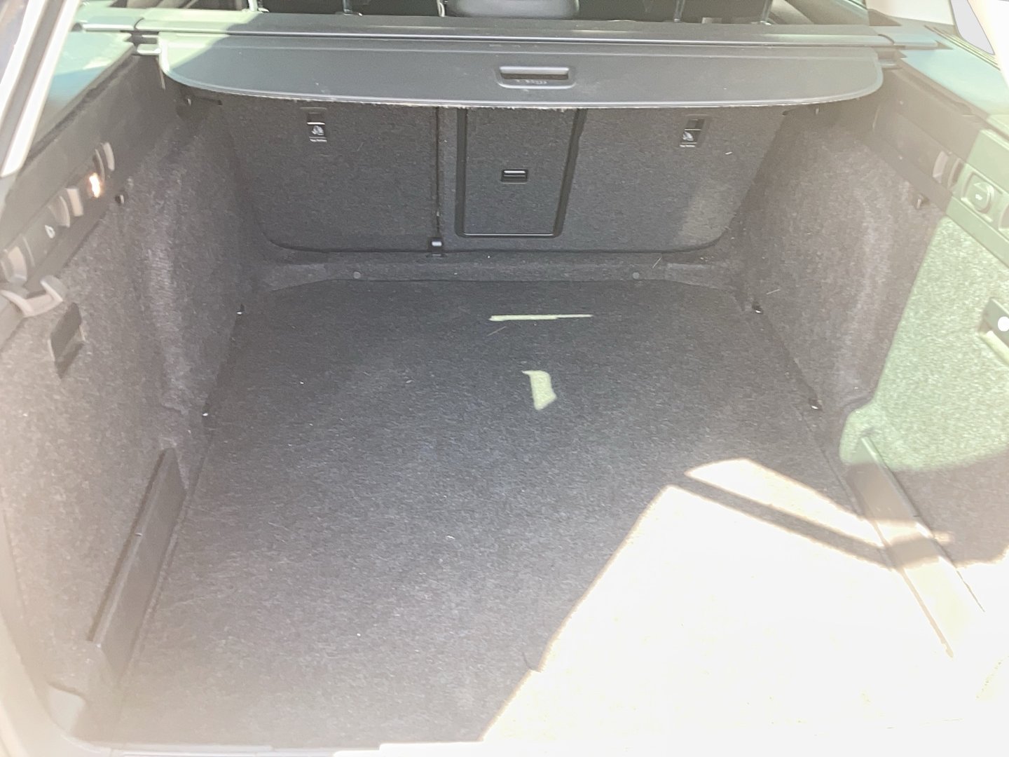Škoda SUPERB Combi Style TDI DSG | Bild 27 von 30