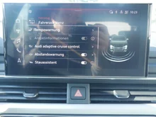 Audi A4 Avant 40 TDI quattro advanced in Manhattengrau Metallic
