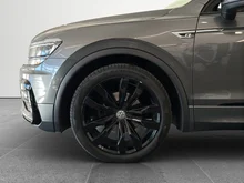 VW Tiguan Sky TSI ACT OPF DSG in Indiumgrau Metallic