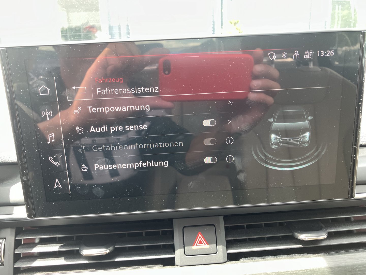 Audi A4 Limousine 30 TDI | Bild 15 von 21