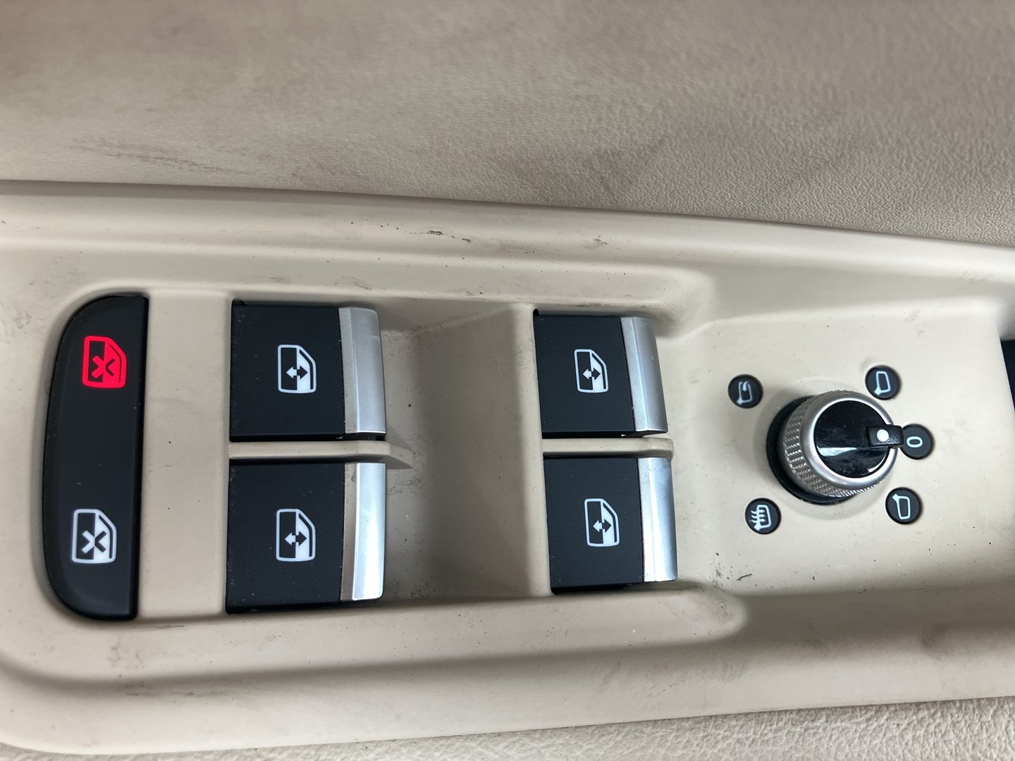Audi A4 Limousine 30 TDI | Bild 7 von 21
