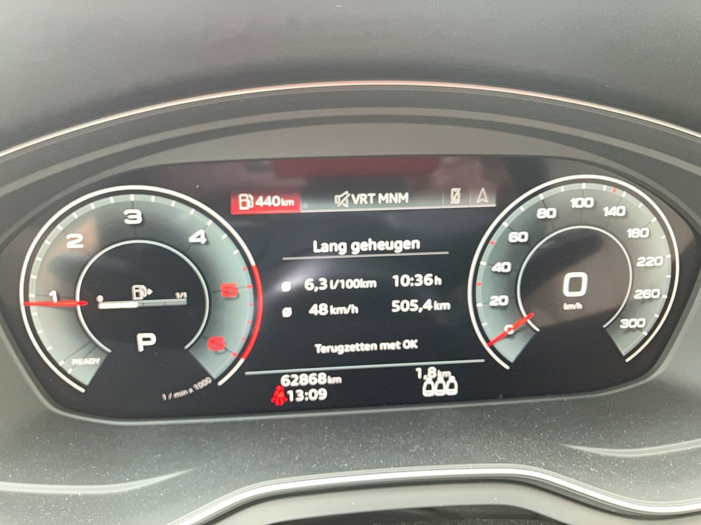 Audi A4 Limousine 30 TDI | Bild 9 von 21
