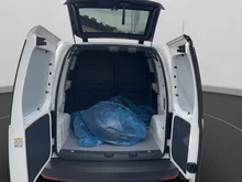 VW Caddy Kastenwagen TDI in candyweiß