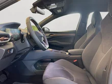 CUPRA Raval ENDURANCE 52/55 155kW/211 PS in 2Y Gletscher-Weiß