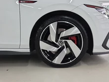 VW Golf GTI DSG in Pure White