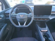 CUPRA Raval PLUS 37 kWh 99 kW/135 PS in Nevada-Weiß Metallic