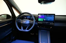 CUPRA Born PLUS 58/61 140kW/190PS in Nacht-Schwarz Metallic