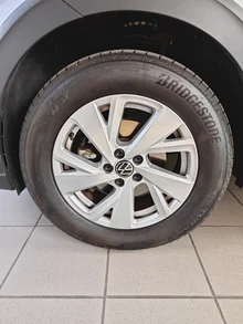 Thumbnail-Foto von Fahrzeug