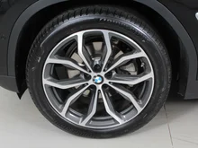 BMW X3 xDrive 20 d in schwarz - metallic