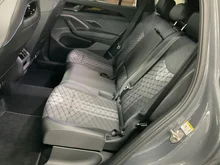 VW Tayron Sport eHybrid DSG 150kW in Delfingrau Metallic