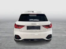 Audi A1 allstreet 25 TFSI intense in Cortinaweiss