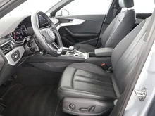 Audi A4 Avant 35 TFSI advanced in FLORETTSILBER METALLIC
