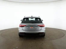 Audi A4 Avant 35 TFSI advanced in FLORETTSILBER METALLIC