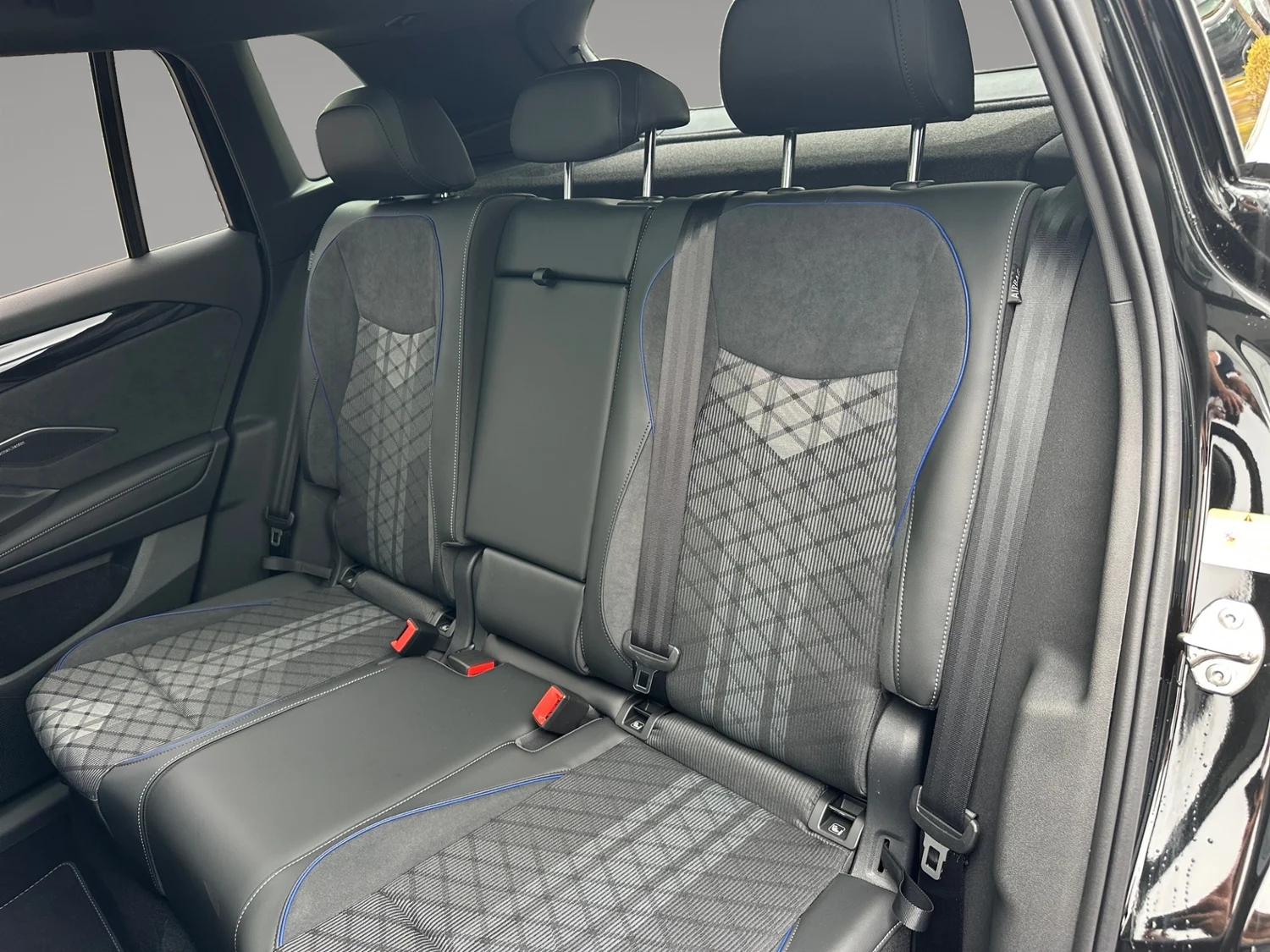 Bild eines VW Tiguan Sport TDI 4MOTION DSG