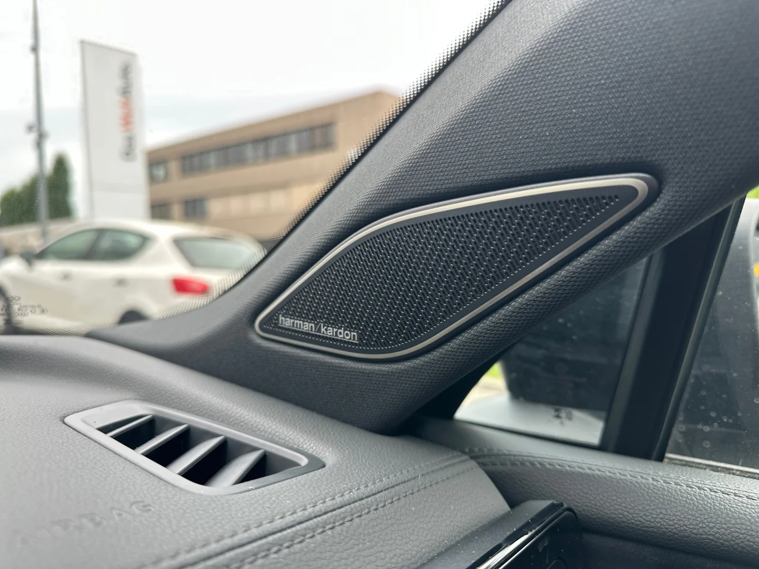 Bild eines VW Tiguan Sport TDI 4MOTION DSG
