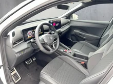 VW T-Roc R-Line eTSI DSG in Pure White Dach Black Uni