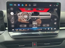 VW T-Roc R-Line eTSI DSG in Pure White Dach Black Uni