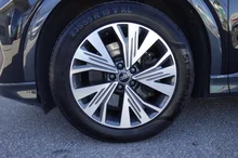 Audi Q4 e-tron 50 e-tron quattro in Mythosschwarz metallic