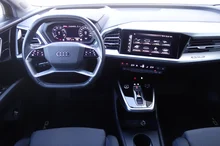 Audi Q4 e-tron 50 e-tron quattro in Mythosschwarz metallic