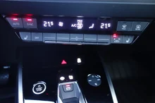 Audi Q4 e-tron 50 e-tron quattro in Mythosschwarz metallic