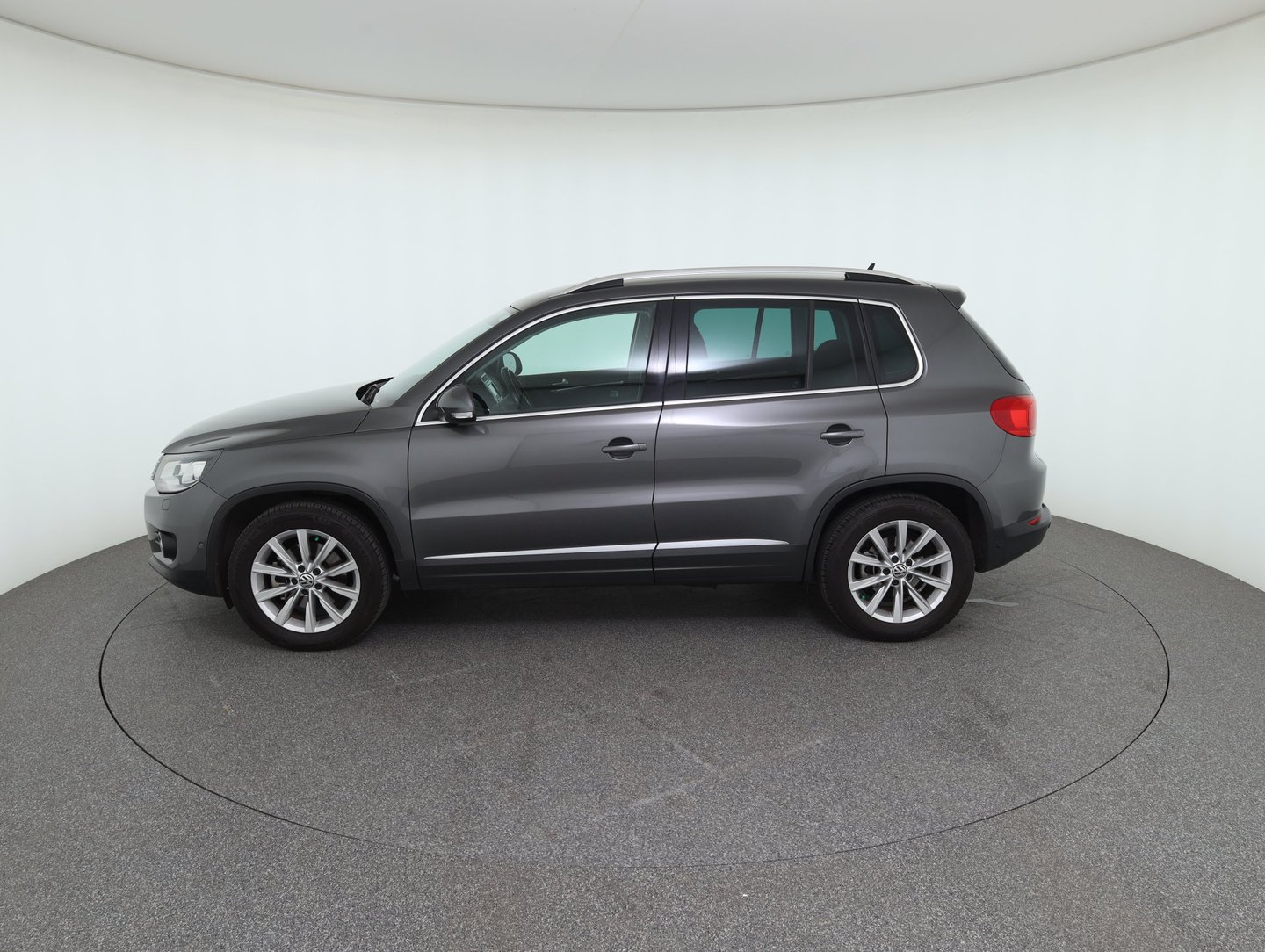 VW Tiguan Karat TDI BMT | Bild 8 von 30
