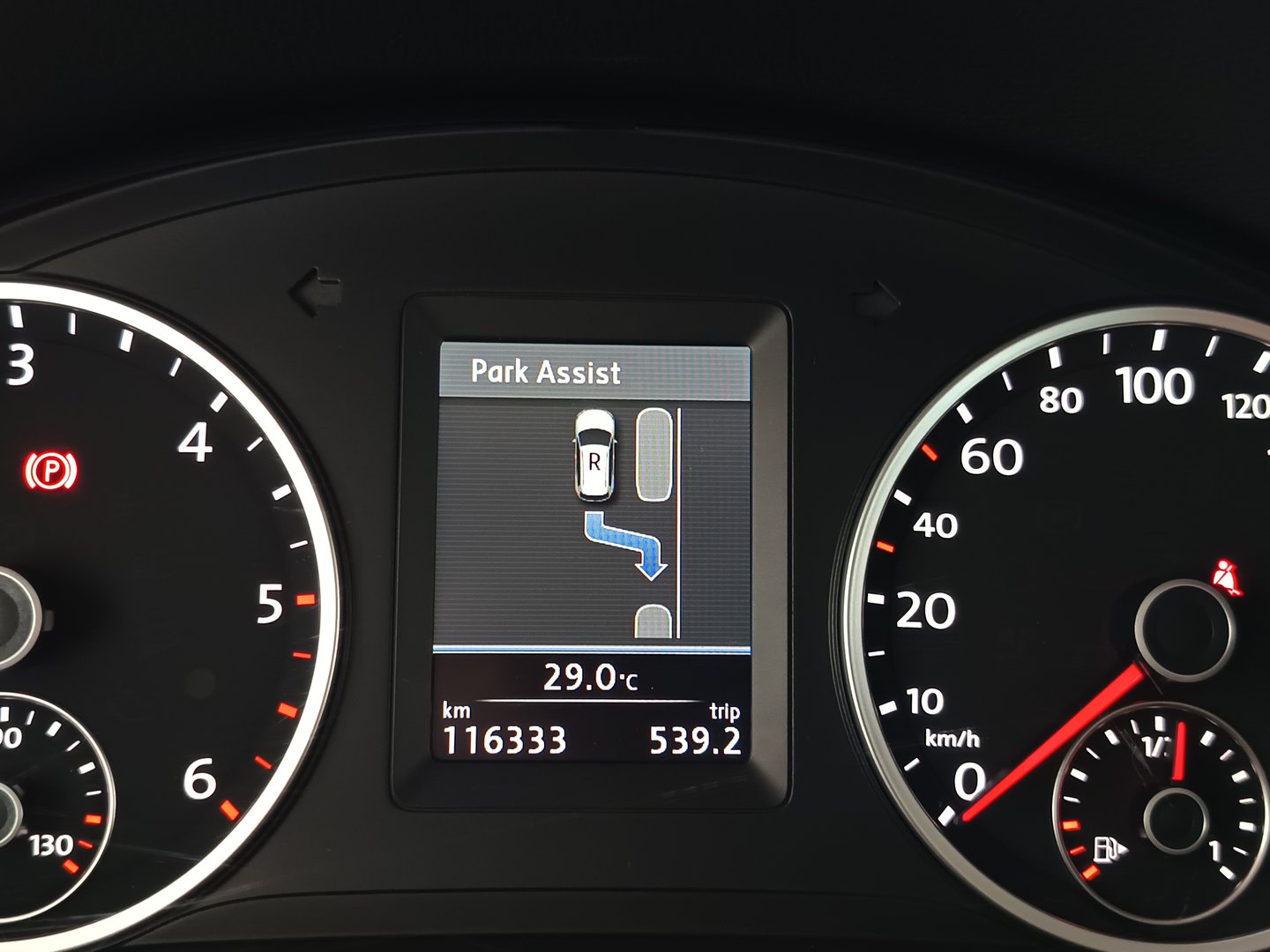 VW Tiguan Karat TDI BMT | Bild 28 von 30