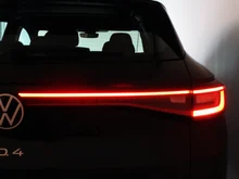 VW ID.4 Pro Performance 150 kW in Grenadillschwarz Metallic