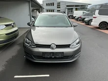 VW Golf Variant Trendline TDI in limestone grey metallic
