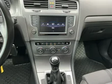 VW Golf Variant Trendline TDI in limestone grey metallic