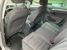 VW Golf Variant Trendline TDI in limestone grey metallic