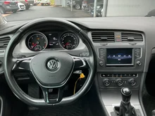 VW Golf Variant Trendline TDI in limestone grey metallic