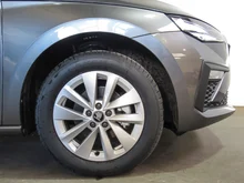 Thumbnail-Foto von Fahrzeug