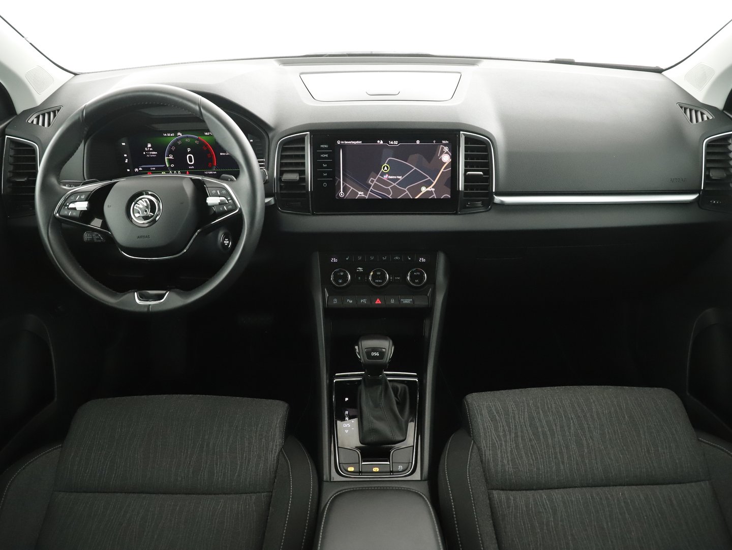 Škoda KAROQ Style SC TDI DSG | Bild 19 von 25